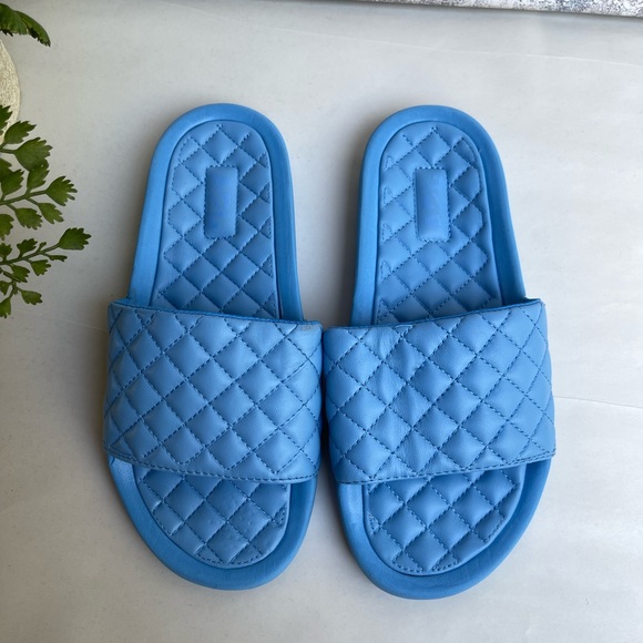 APL Lusso Quilted Slide Coastal blue  Sandals womens 6 - Picture 7 of 13